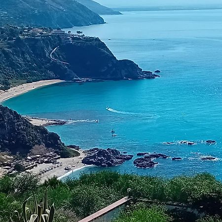 Villamargherita Capo Vaticano Esterno foto