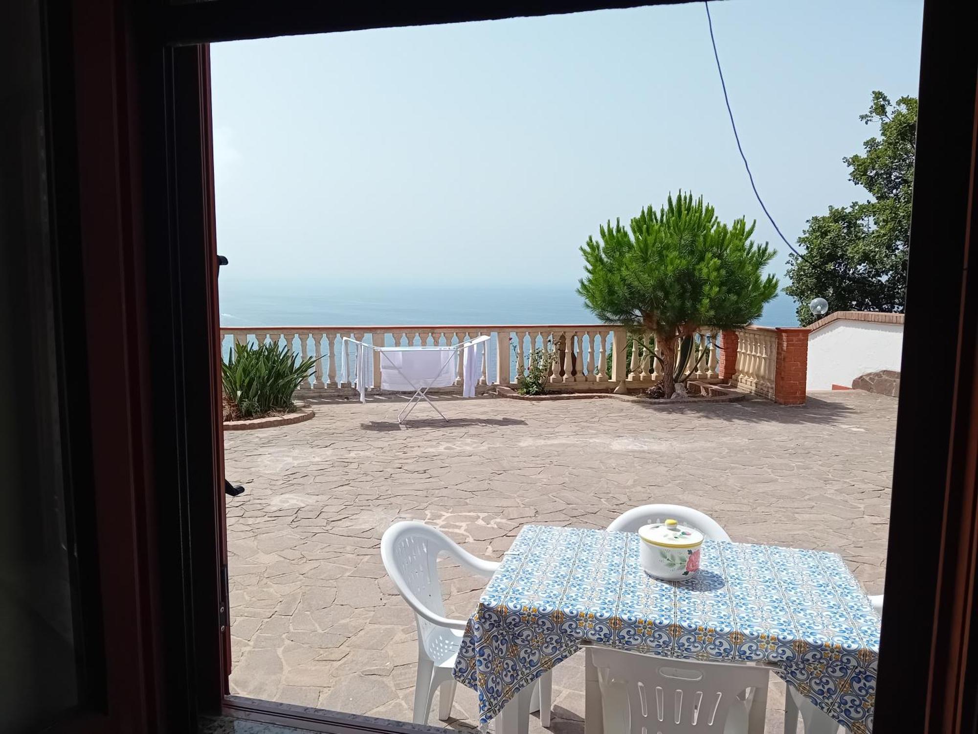 Villamargherita Capo Vaticano Esterno foto
