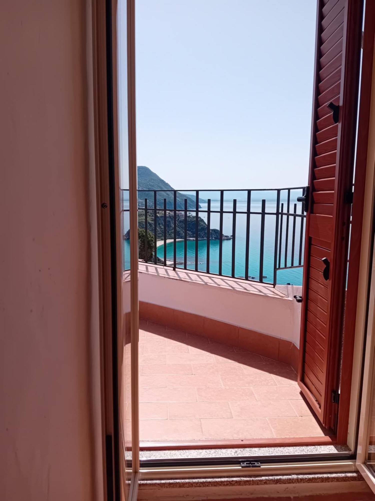 Villamargherita Capo Vaticano Esterno foto
