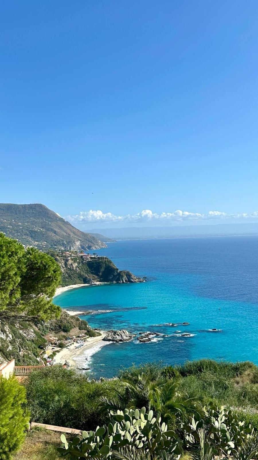 Villamargherita Capo Vaticano Esterno foto